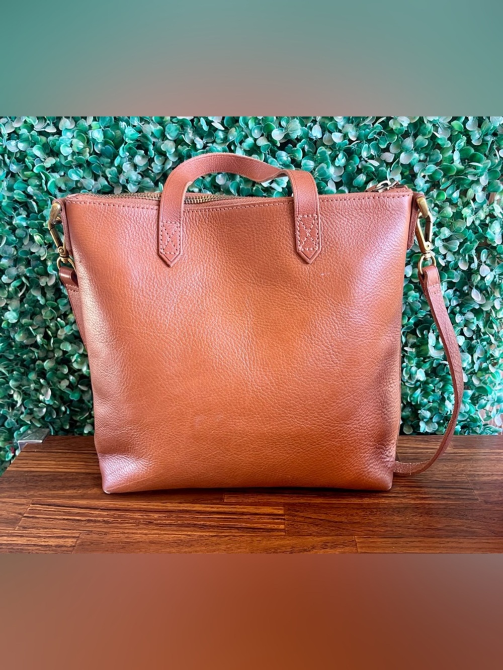 Madewell Women's Zip Top Transport Crossbody - Picture 3 of 6